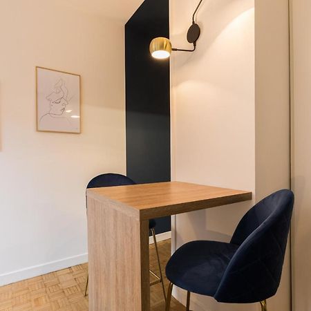 Ferienwohnung Dify Charme - Bord Du Rhone Lyon Exterior foto