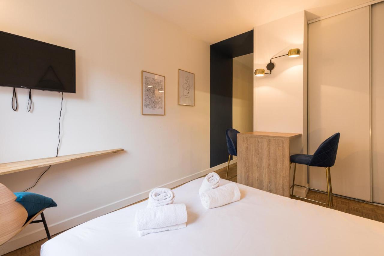 Ferienwohnung Dify Charme - Bord Du Rhone Lyon Exterior foto
